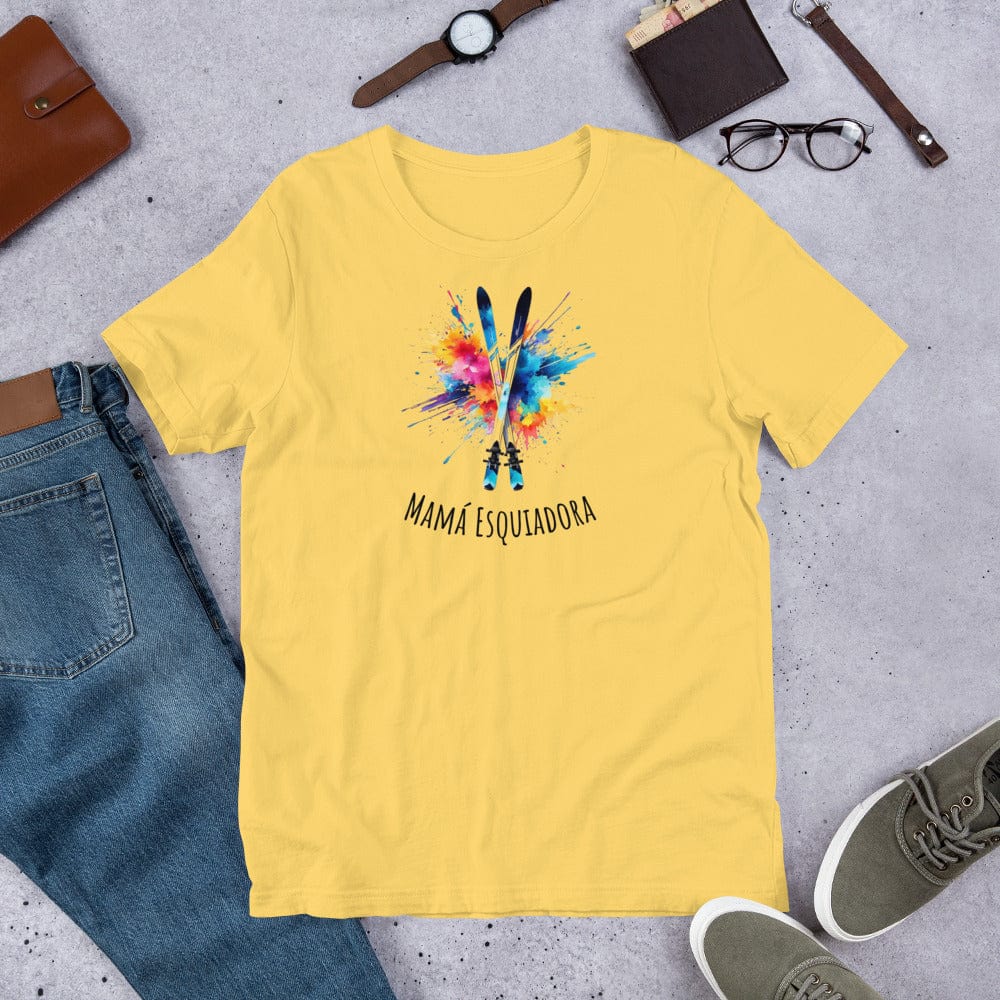 Padres Mágicos Amarillo / S Camiseta Mamá Esquiadora - Estilo Aventurero y Colorido para Amantes del Esquí