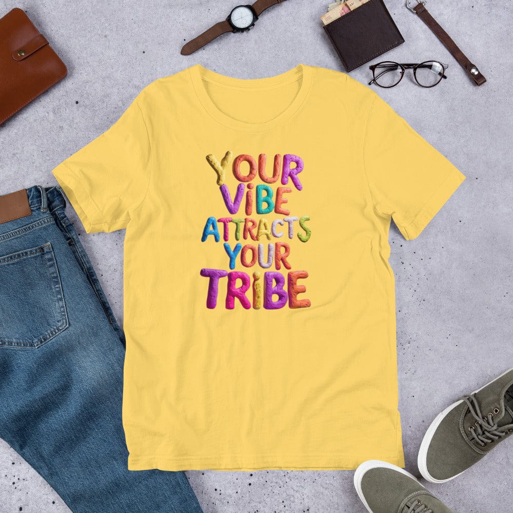 Padres Mágicos Amarillo / S Camiseta "Tu Vibra Atrae a Tu Tribu" de algodón suave