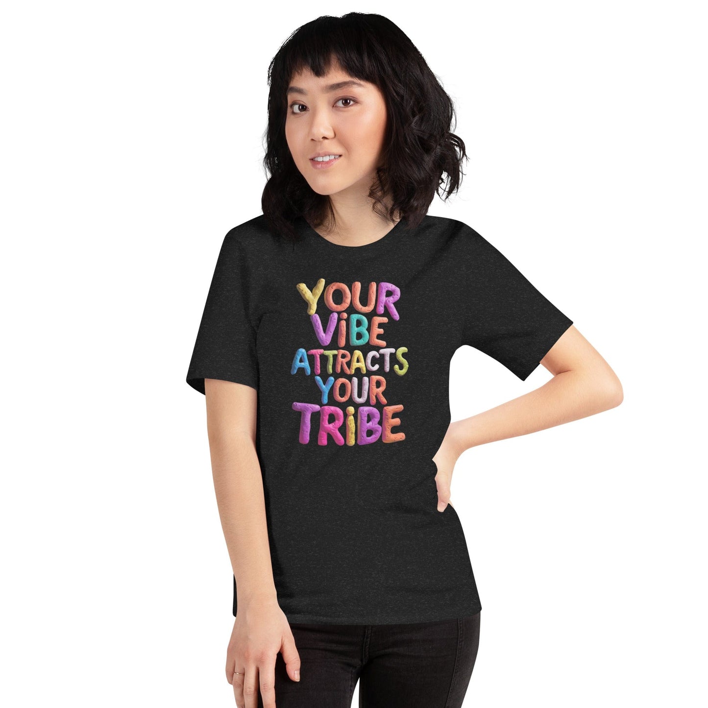 Padres Mágicos Camiseta "Tu Vibra Atrae a Tu Tribu" de algodón suave