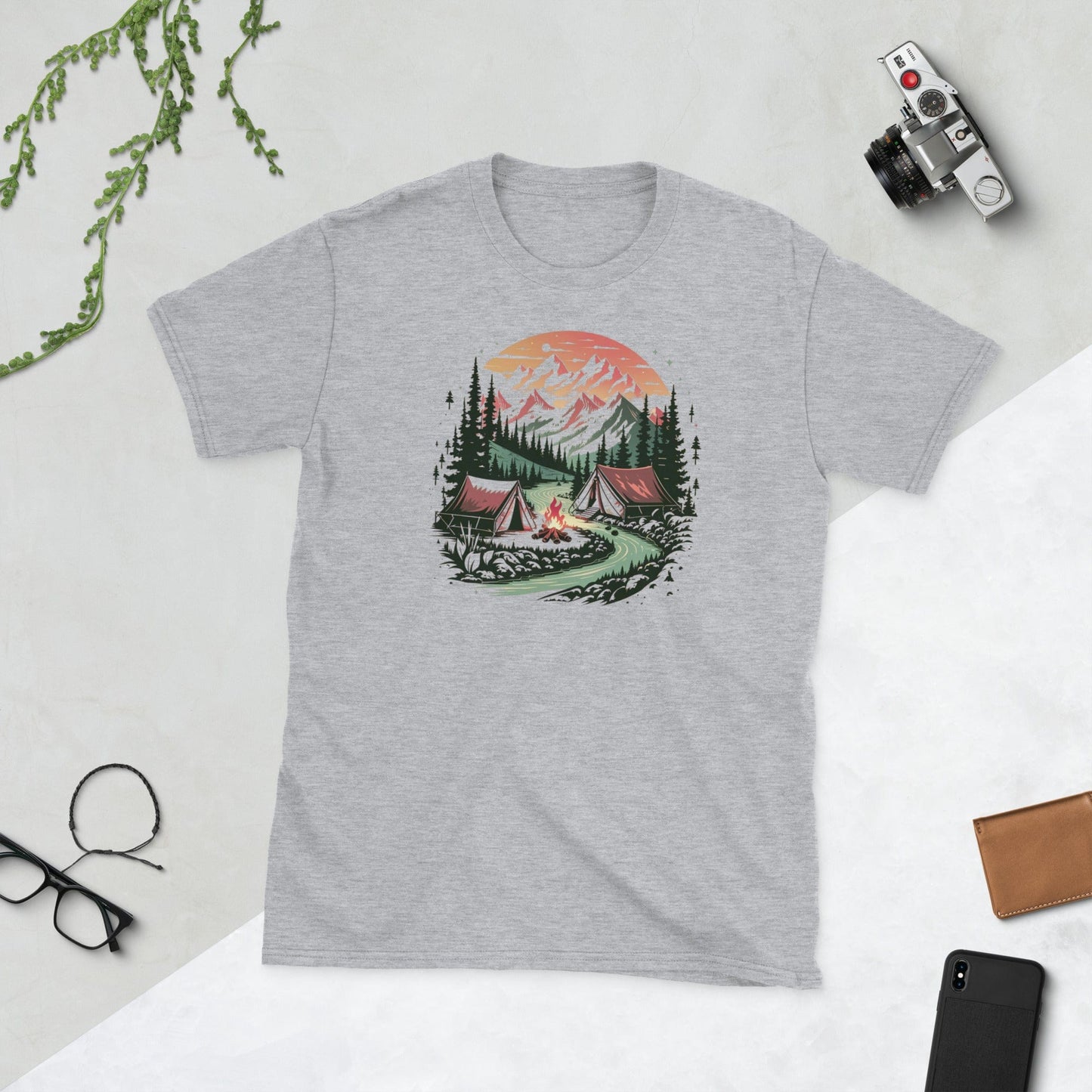 Padres Mágicos Gris deportivo / S Camiseta Camping en las Montañas - Diseño Aventurero y Tranquilo