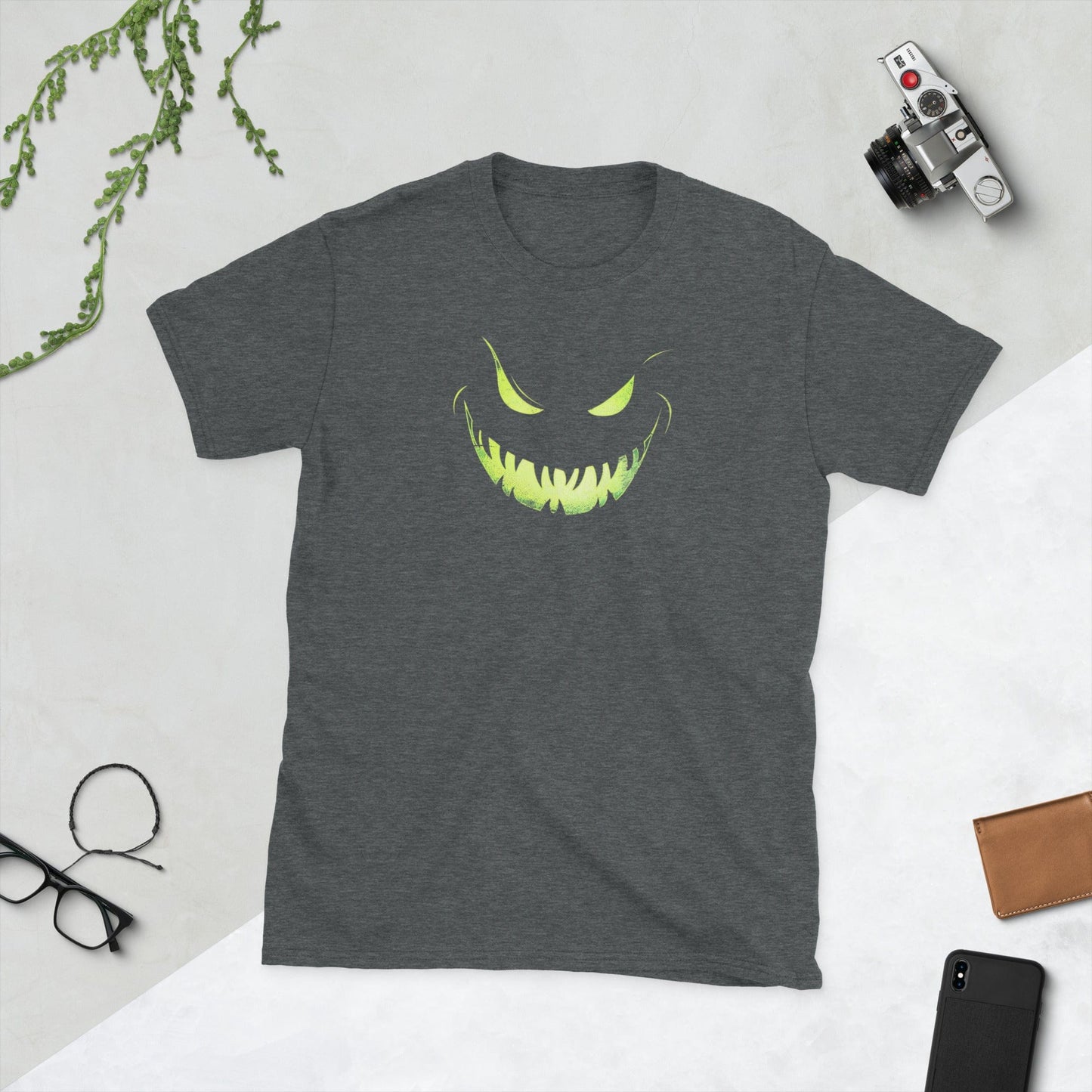 Padres Mágicos Oscuro jaspeado / S Camiseta Sonrisa Malvada - Diseño Misterioso y Atractivo