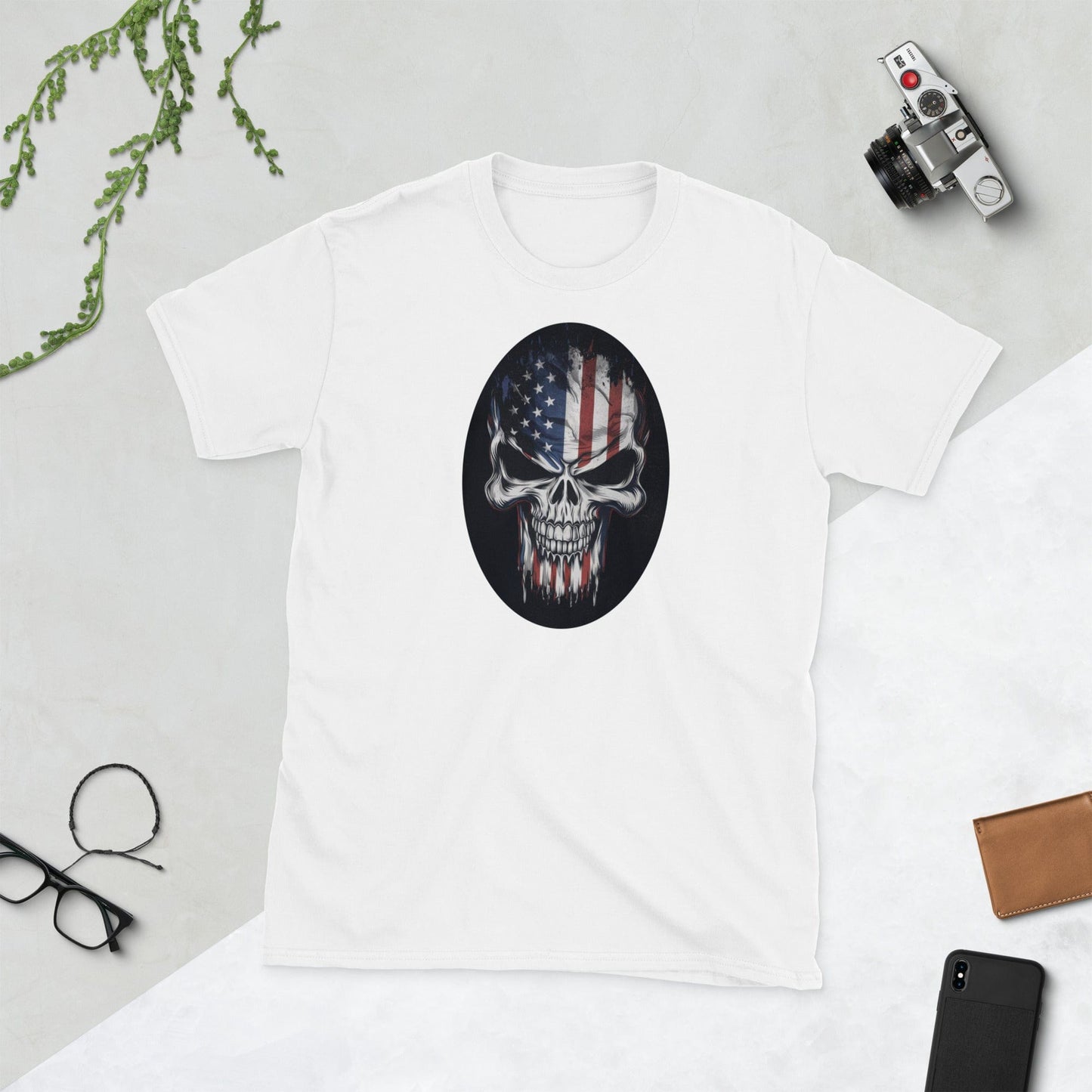 Padres Mágicos Blanco / S Camiseta Calavera con Bandera USA - Diseño Sarcástico y Crítico