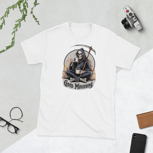 Padres Mágicos Blanco / S Camiseta Good Mourning - Diseño Gótico y Humorístico