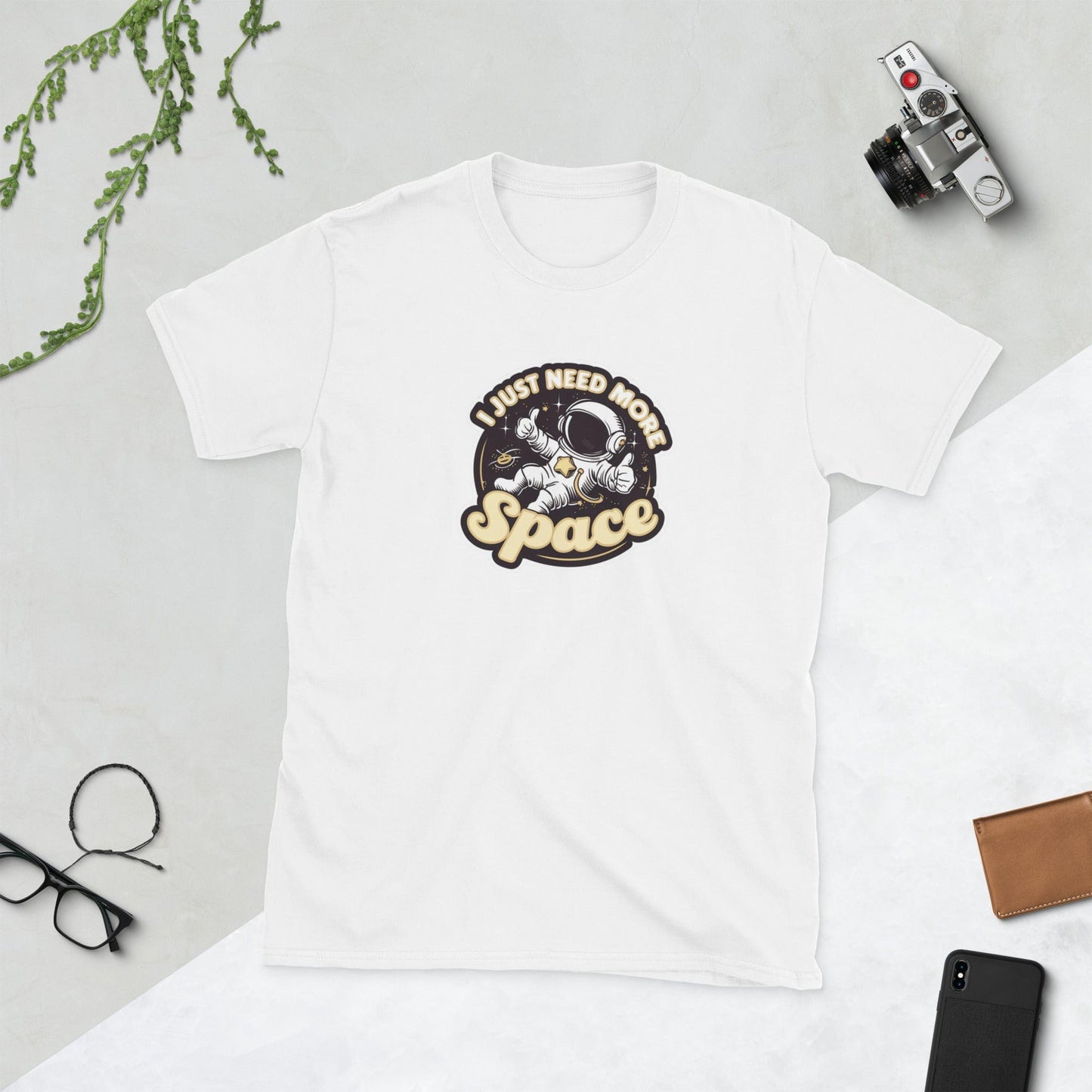 Padres Mágicos Blanco / S Camiseta Necesito Más Espacio - Diseño Divertido de Astronauta