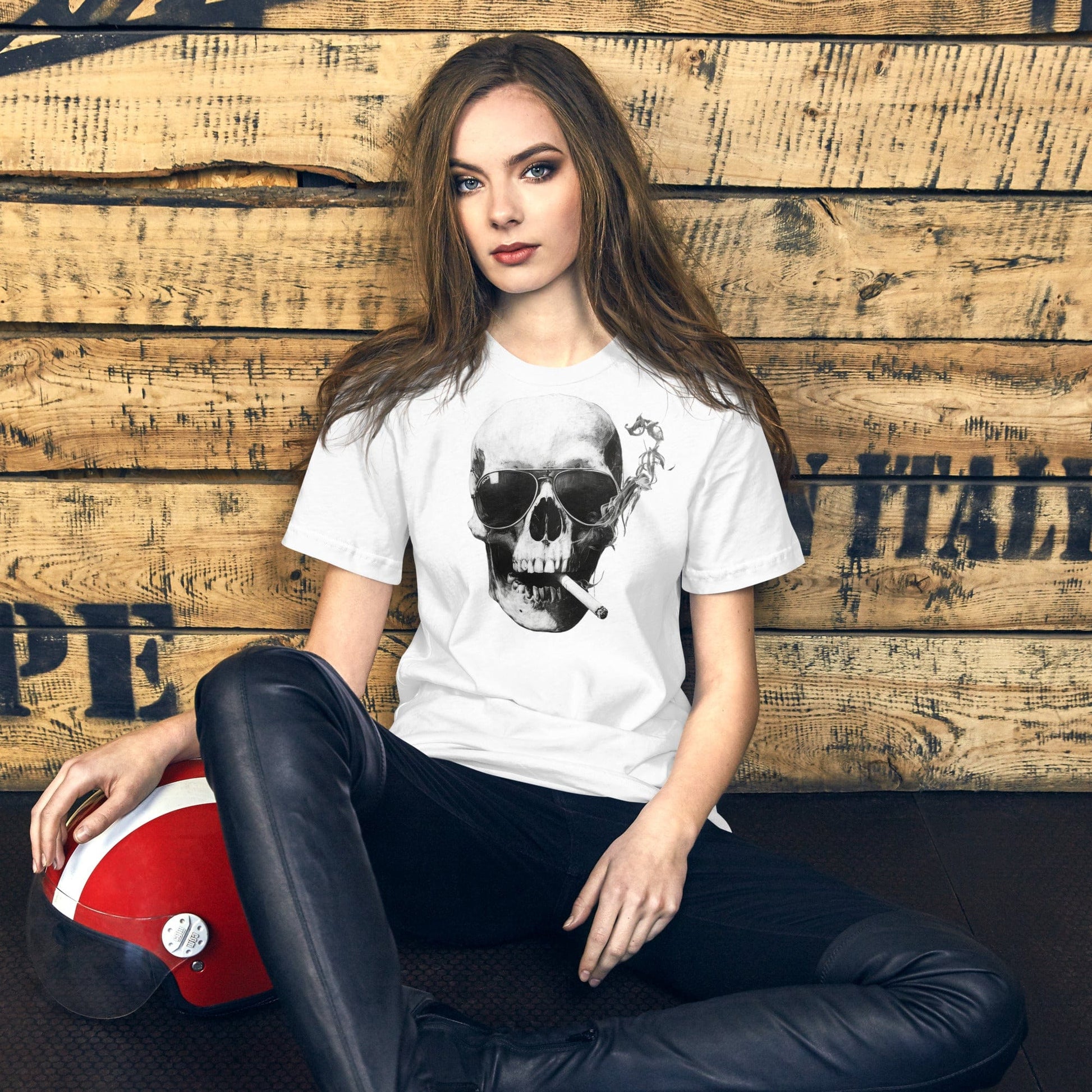 Padres Mágicos Camiseta Calavera Rebelde - Estilo Audaz y Desafiante