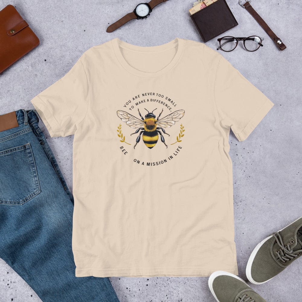 Padres Mágicos Crema suave / S Camiseta "Abeja en Misión" de algodón suave - Para Inspiradores