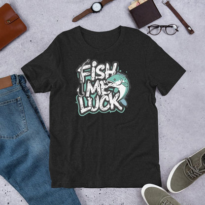 Padres Mágicos Jaspeado negro / S Camiseta Divertida "Fish Me Luck" - Diseño para Amantes de la Pesca