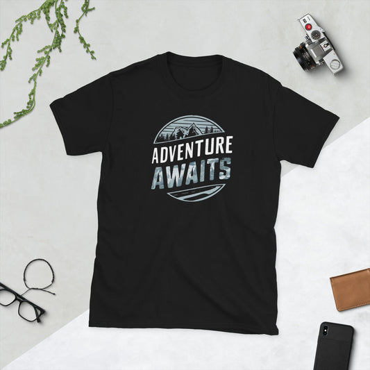 Padres Mágicos Negro / S Camiseta "Adventure Awaits" - Para Amantes de la Aventura