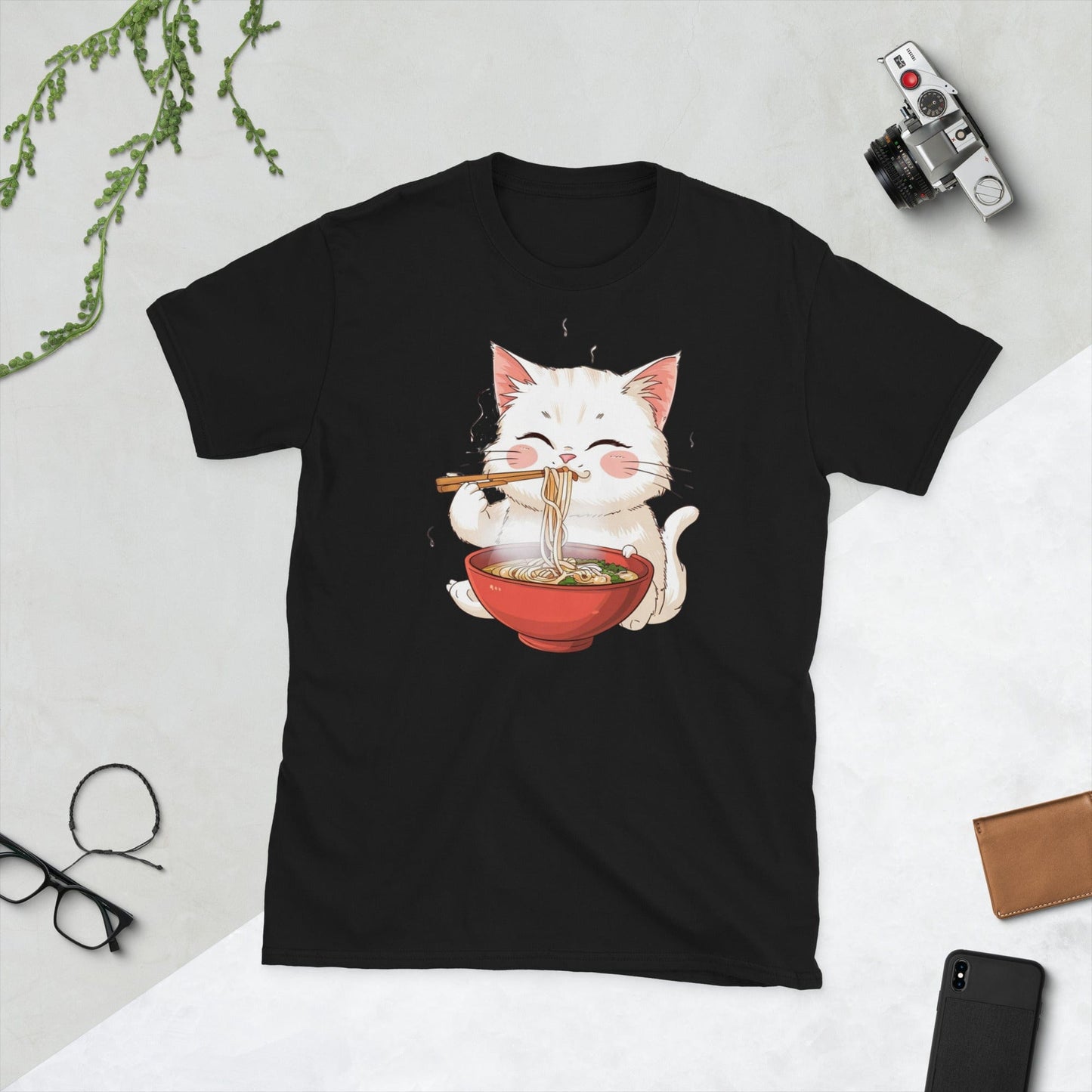 Padres Mágicos Negro / S Camiseta "Gatito Ramen" - Arte Kawaii en 100% Algodón