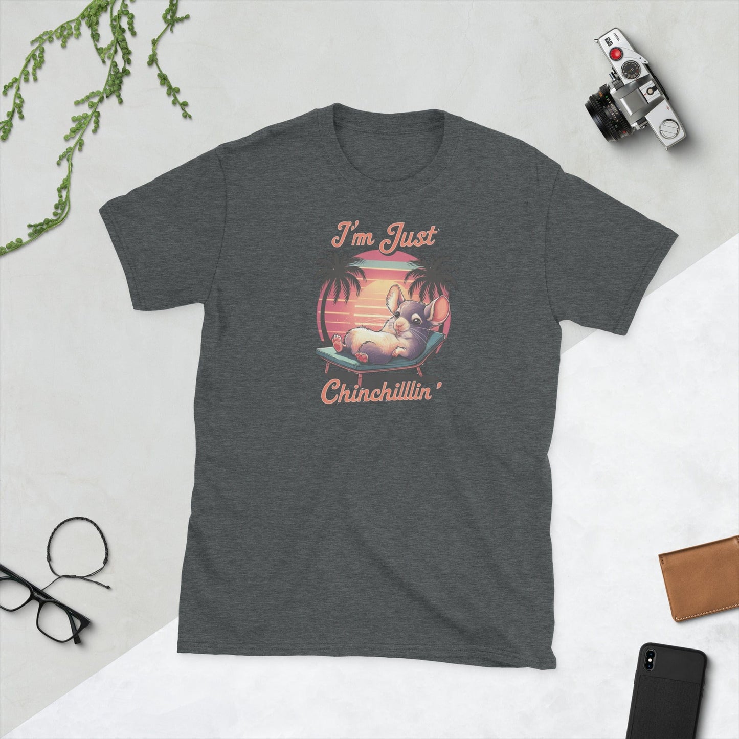 Padres Mágicos Oscuro jaspeado / S Camiseta "Chinchillin' al Atardecer" - 100% Algodón con Diseño Divertido de Chinchilla